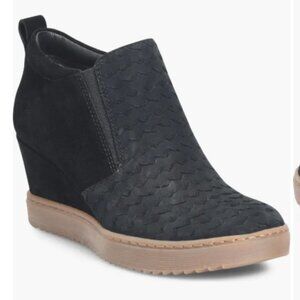 Sofft Slayton Wedge Booties Black Size 8